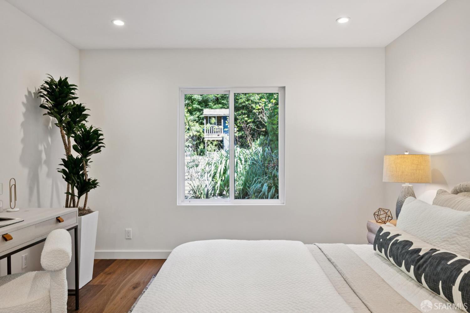 482-484 Belvedere, San Francisco, CA, 94117