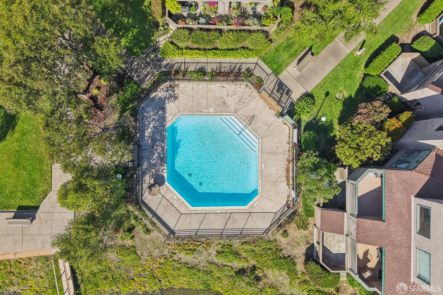 Detail Gallery Image 59 of 62 For 53 Cove Ln, Redwood City,  CA 94065 - 1 Beds | 1 Baths