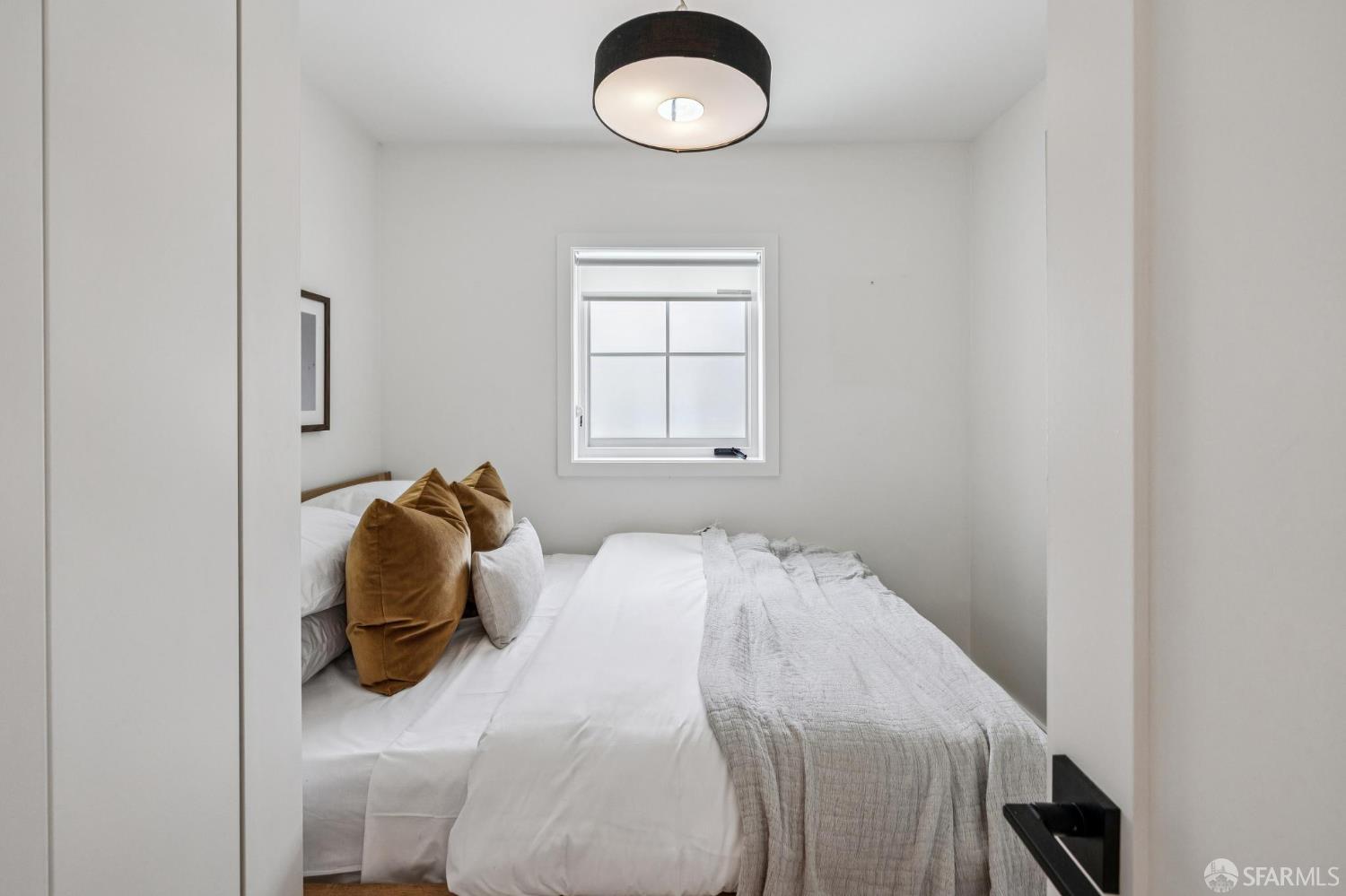 Detail Gallery Image 83 of 95 For 39 Dolores Ter, San Francisco,  CA 94110 - 4 Beds | 3/1 Baths