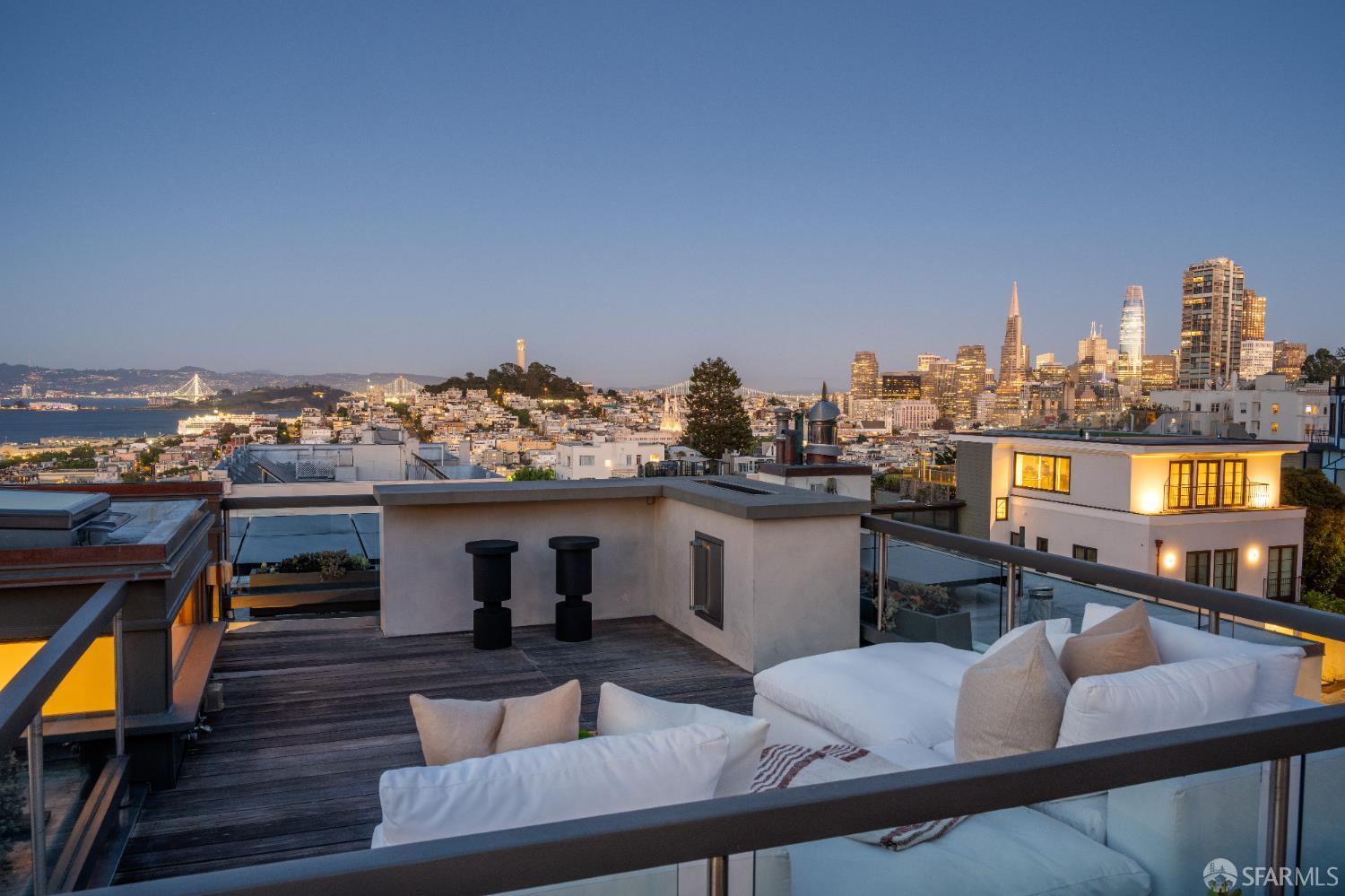 Detail Gallery Image 39 of 43 For 65 Montclair Ter, San Francisco,  CA 94109 - 4 Beds | 4/1 Baths