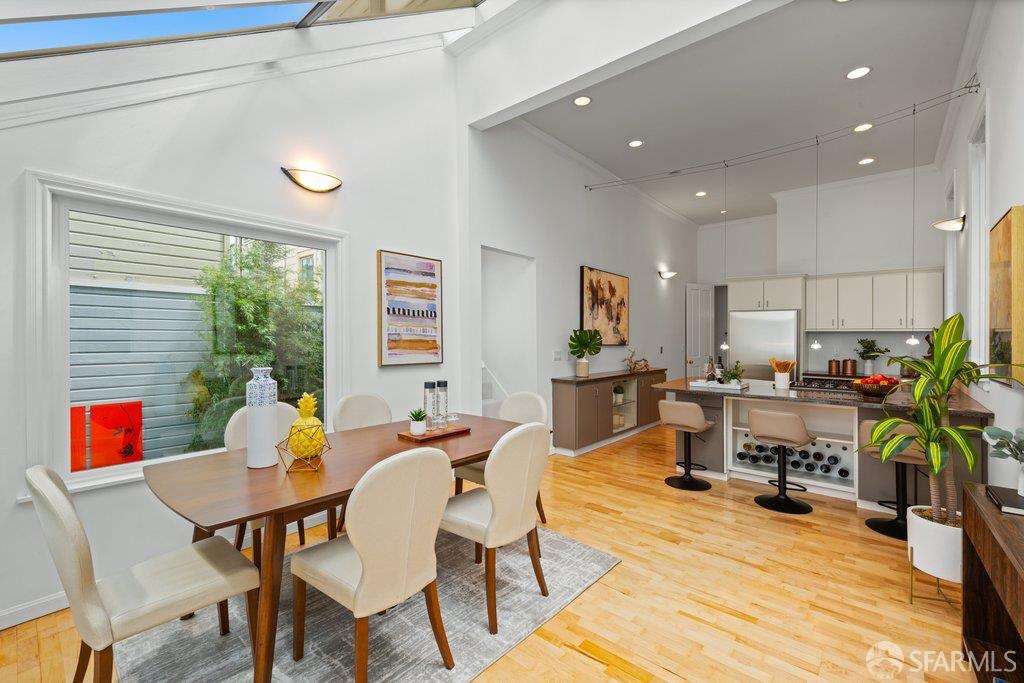 Detail Gallery Image 8 of 31 For 436 Oak St, San Francisco,  CA 94102 - – Beds | – Baths