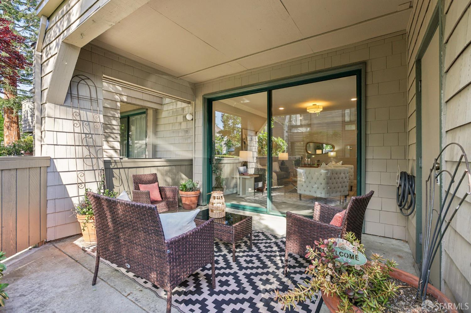 Detail Gallery Image 24 of 62 For 53 Cove Ln, Redwood City,  CA 94065 - 1 Beds | 1 Baths