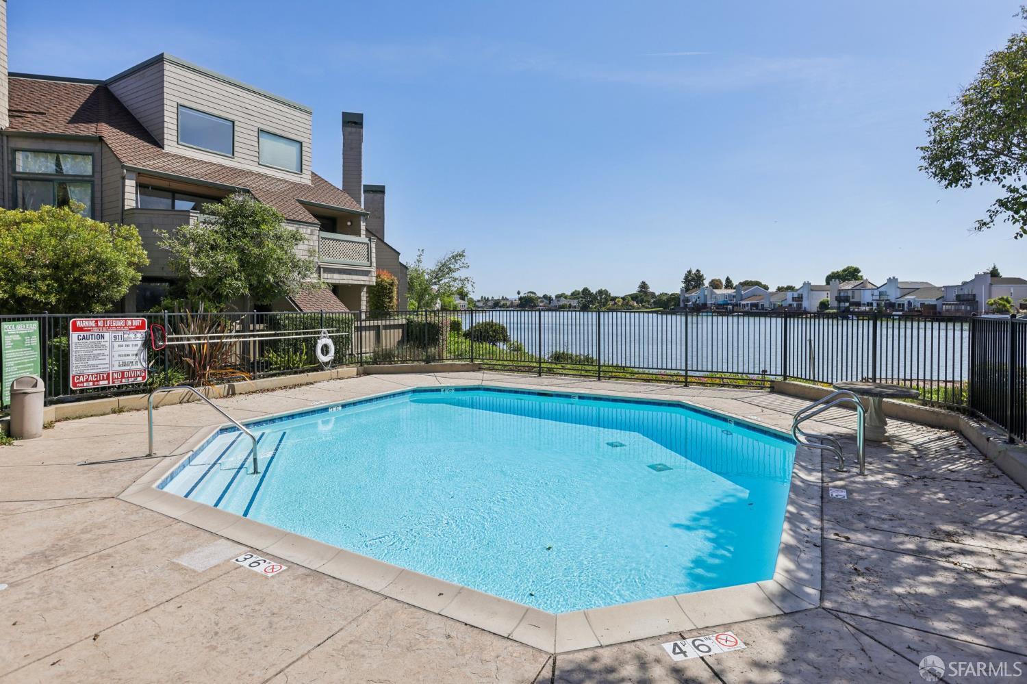 Detail Gallery Image 56 of 62 For 53 Cove Ln, Redwood City,  CA 94065 - 1 Beds | 1 Baths