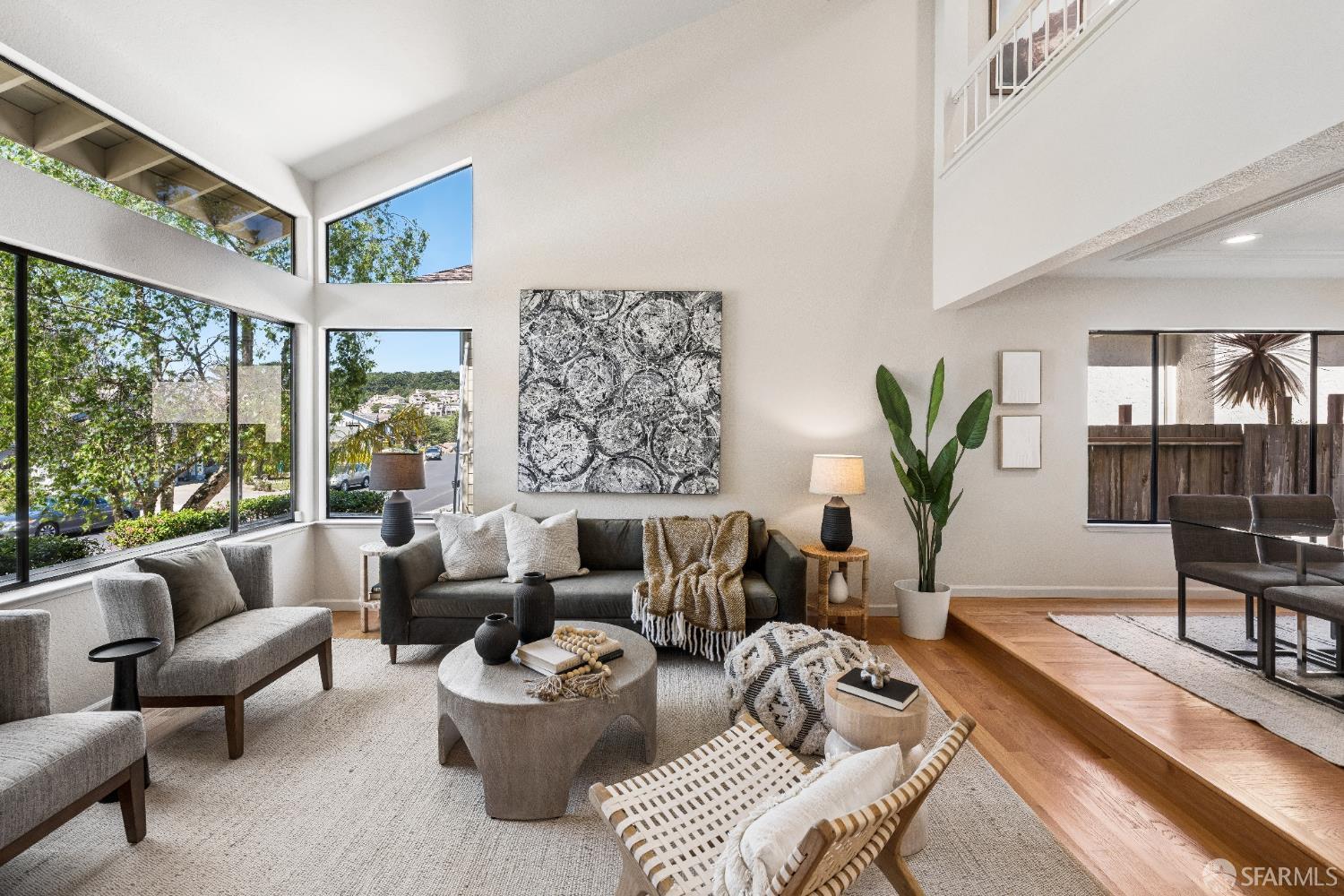 Detail Gallery Image 4 of 46 For 1940 Spyglass Dr, San Bruno,  CA 94066 - 4 Beds | 2/1 Baths