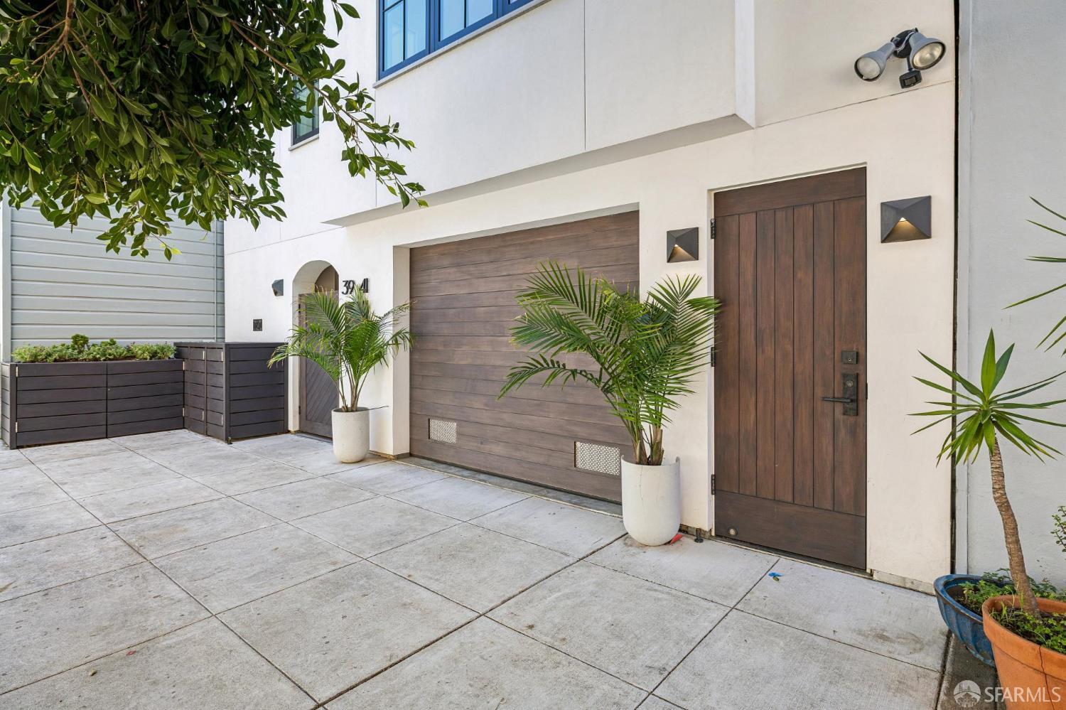 Detail Gallery Image 93 of 95 For 39 Dolores Ter, San Francisco,  CA 94110 - 4 Beds | 3/1 Baths