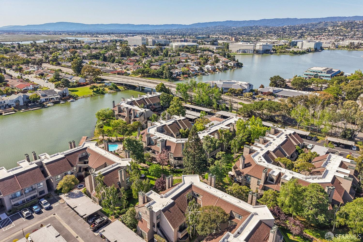 Detail Gallery Image 45 of 62 For 53 Cove Ln, Redwood City,  CA 94065 - 1 Beds | 1 Baths