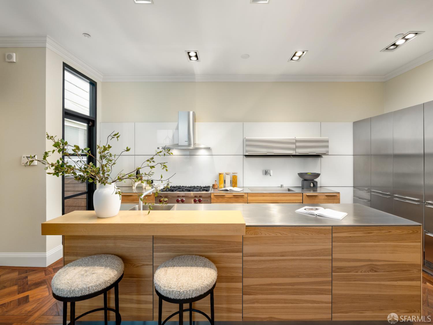 Photo #8: 426118919 Listing: Photo #8