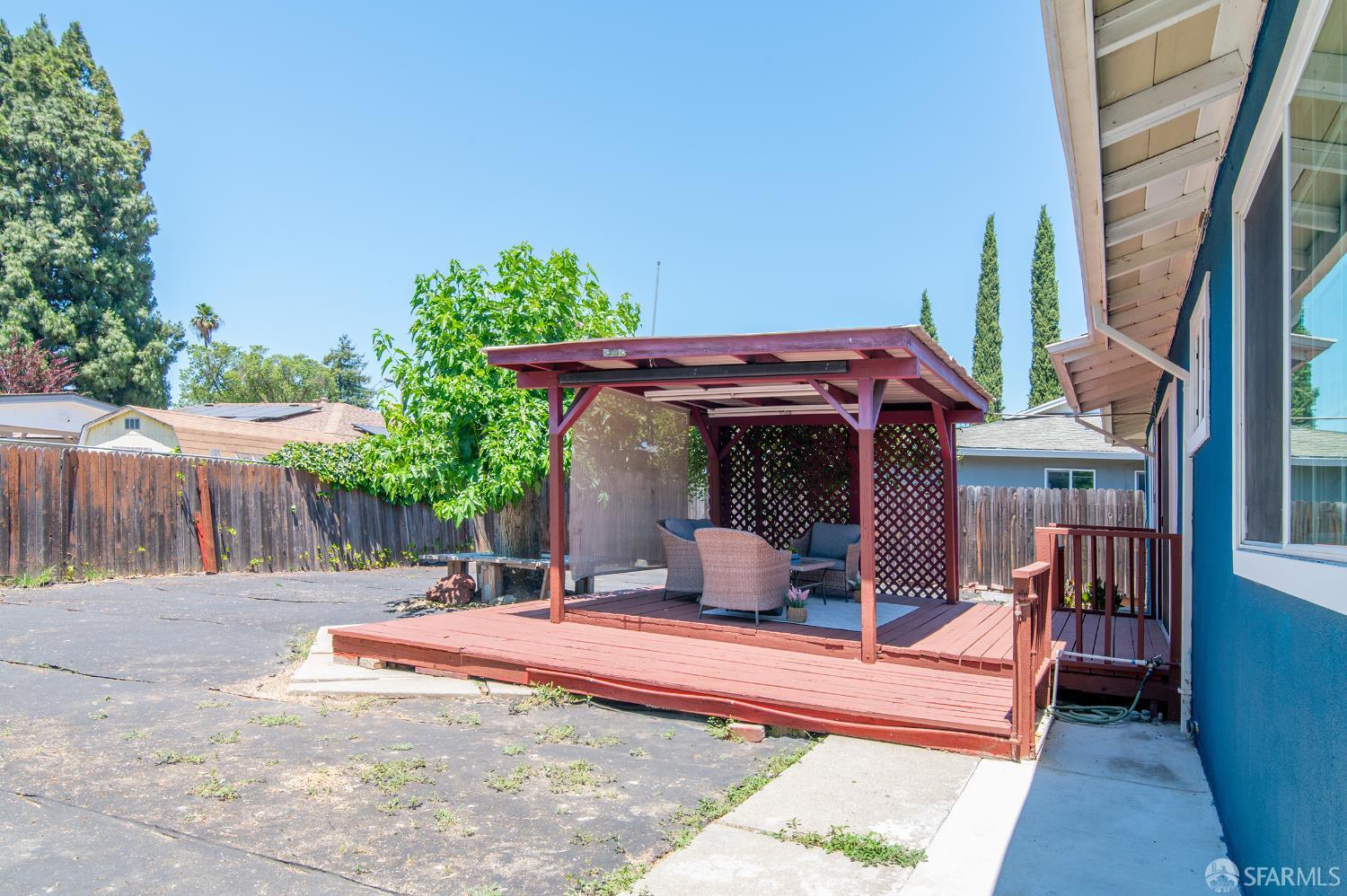 Detail Gallery Image 18 of 28 For 3453 Thunderbird Dr, Concord,  CA 94520 - 3 Beds | 2 Baths