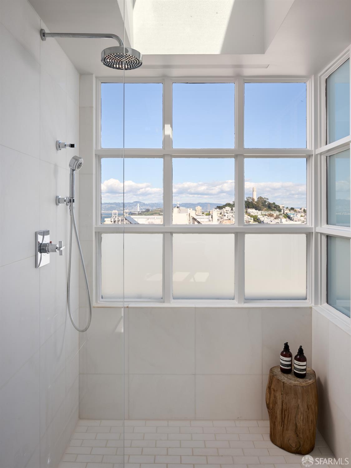 Detail Gallery Image 24 of 43 For 65 Montclair Ter, San Francisco,  CA 94109 - 4 Beds | 4/1 Baths