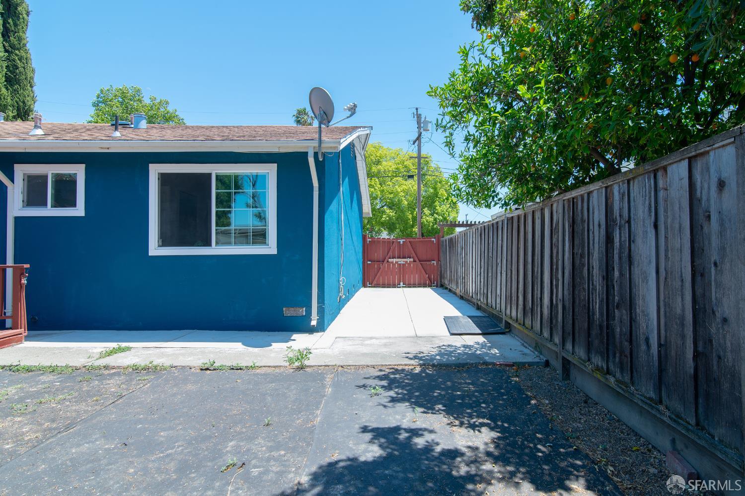 Detail Gallery Image 21 of 28 For 3453 Thunderbird Dr, Concord,  CA 94520 - 3 Beds | 2 Baths