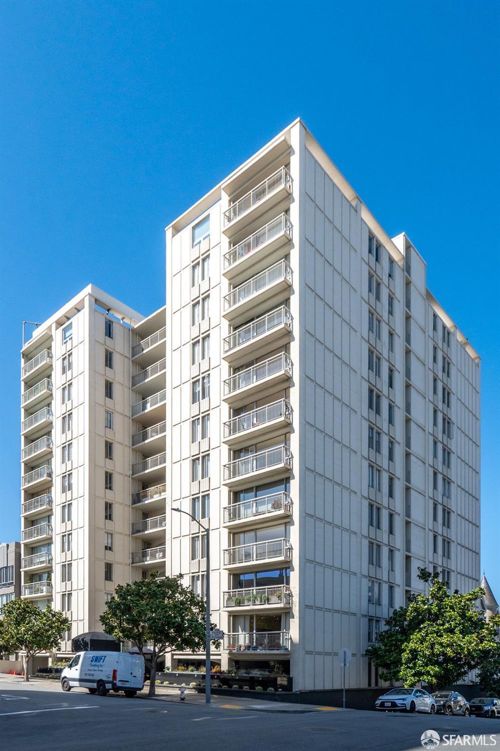 2200 Pacific Avenue # 1B