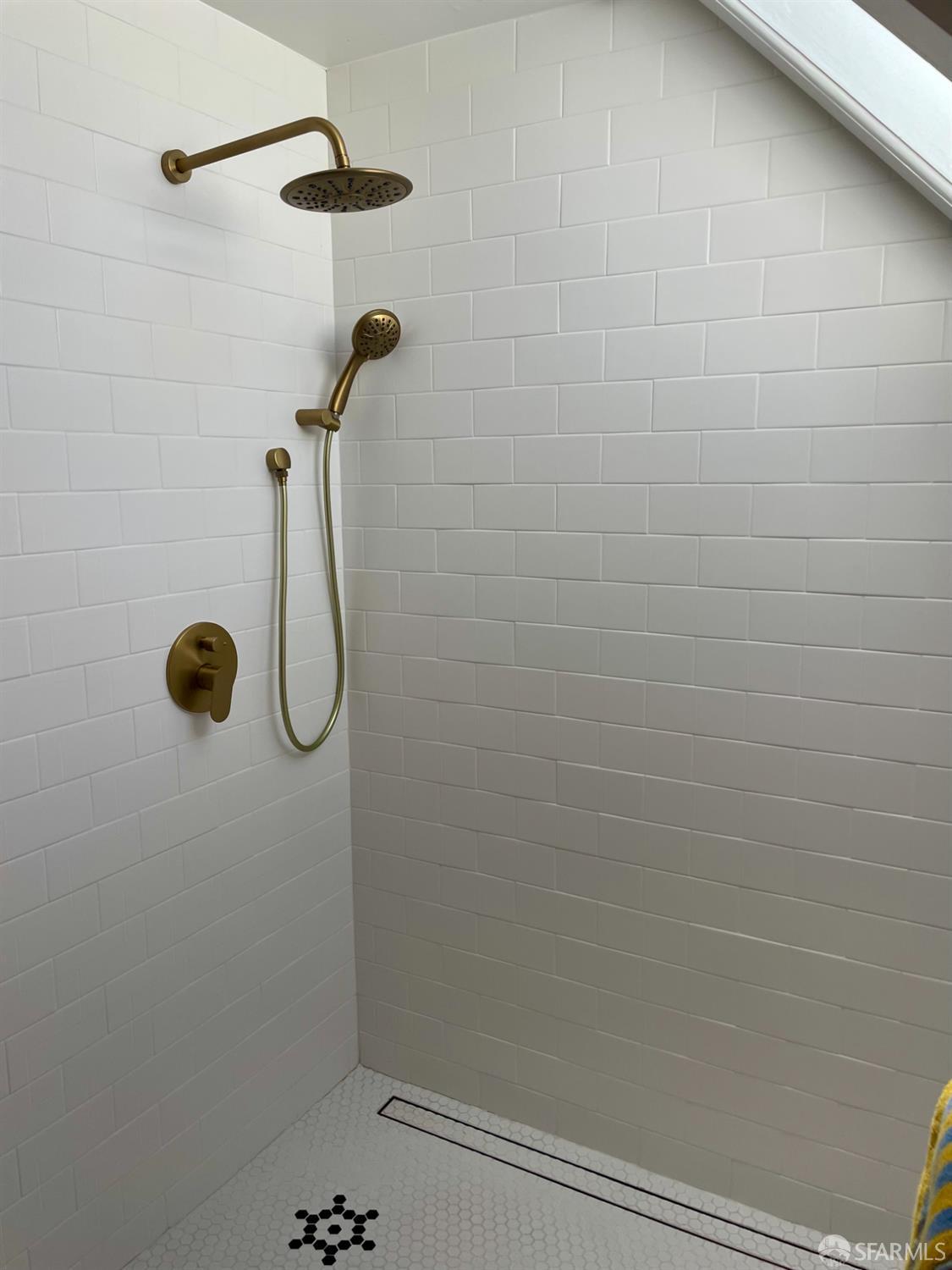 251 Laguna, San Francisco, CA, 94102