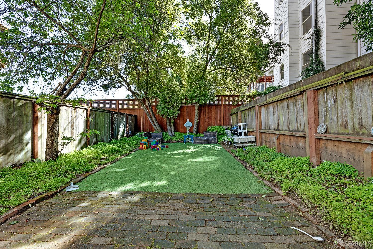 Photo #30: 426114935 Listing: Photo #30
