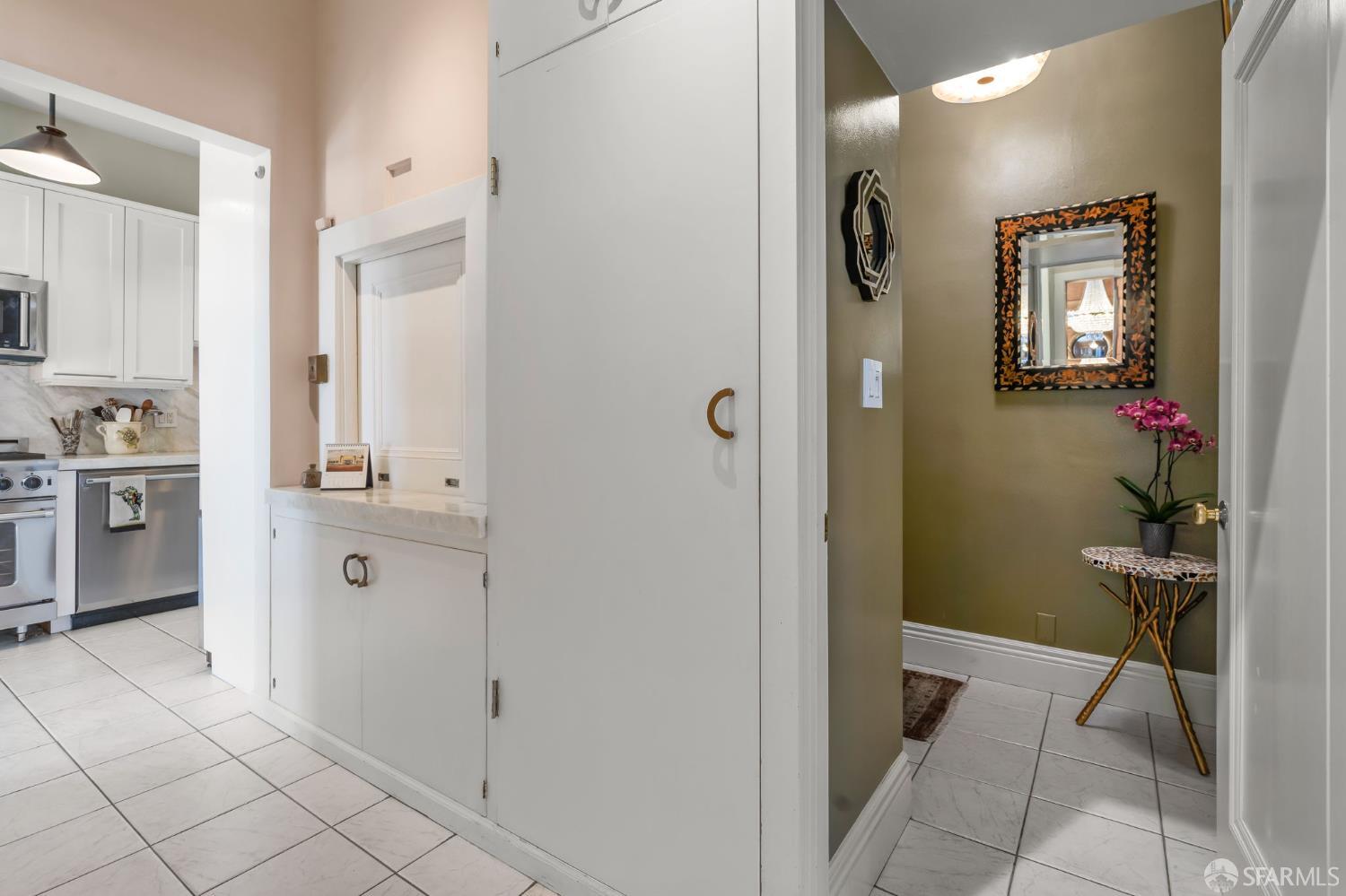 Photo #30: 426123056 Listing: Photo #30