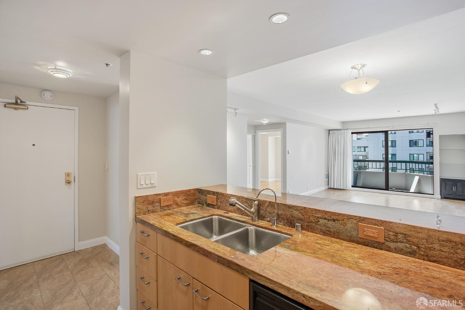 Photo #29: 426122378 Listing: Photo #29