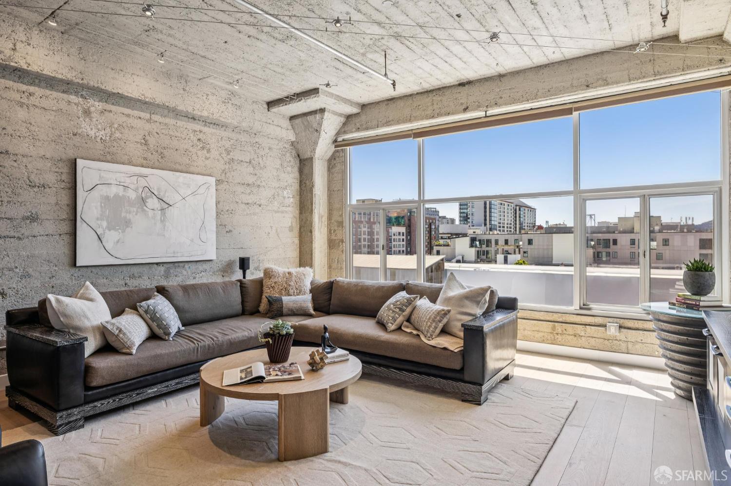 Photo #9: 426121222 Listing: Photo #9