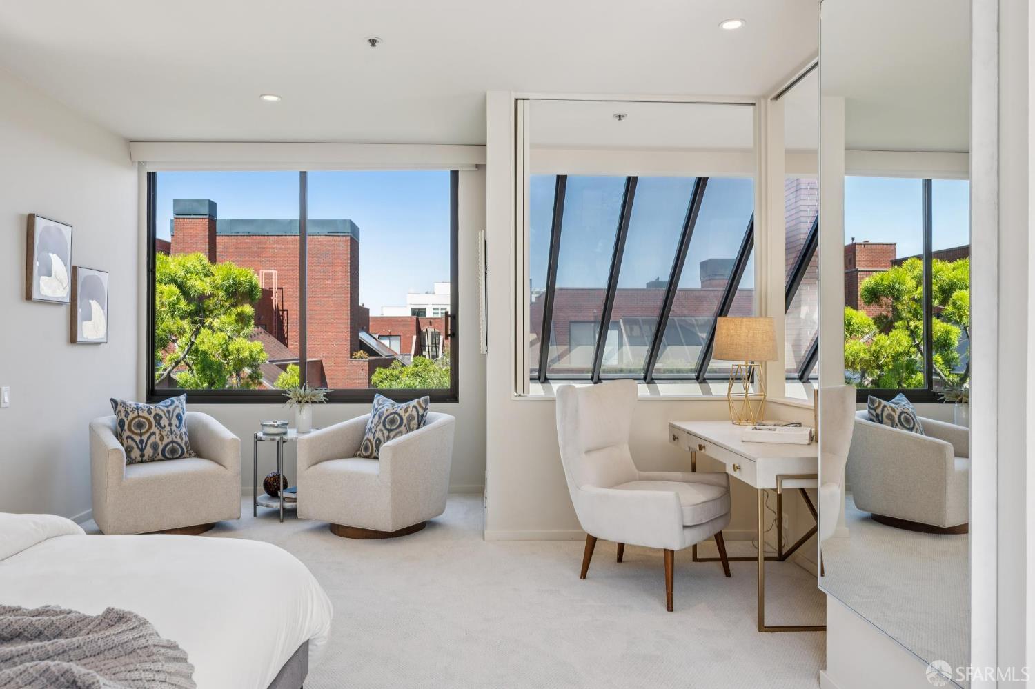 Photo #20: 426110771 Listing: Photo #20