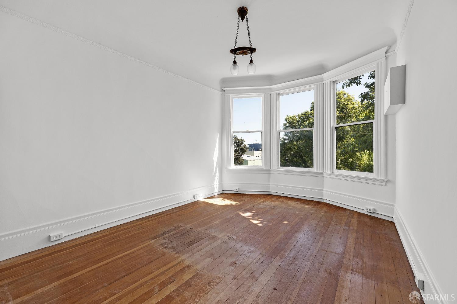 Photo #25: 426114935 Listing: Photo #25