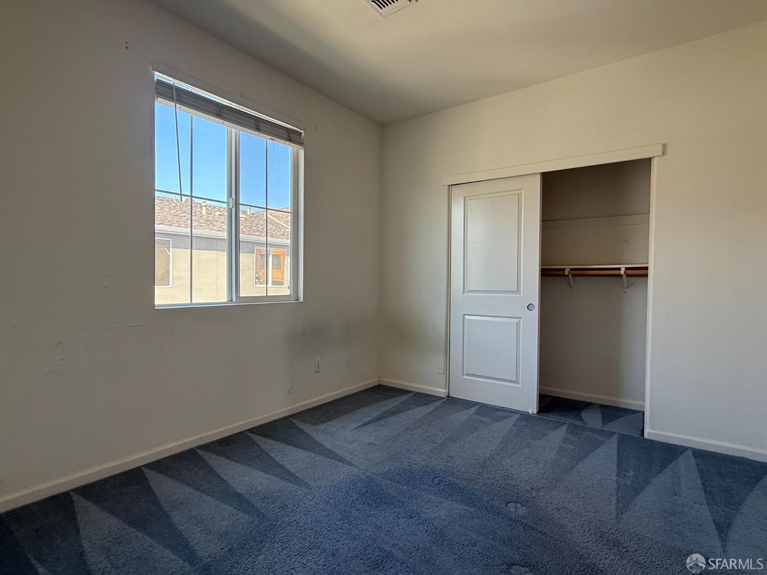 Detail Gallery Image 16 of 31 For 338 Village Ln, Richmond,  CA 94801 - 4 Beds | 4 Baths