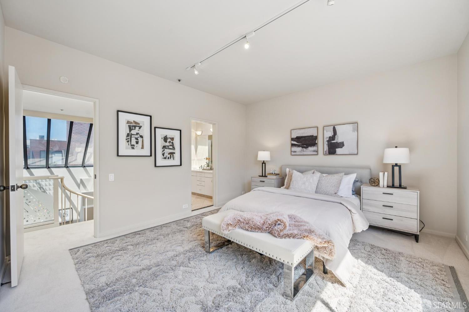 Photo #28: 426110771 Listing: Photo #28