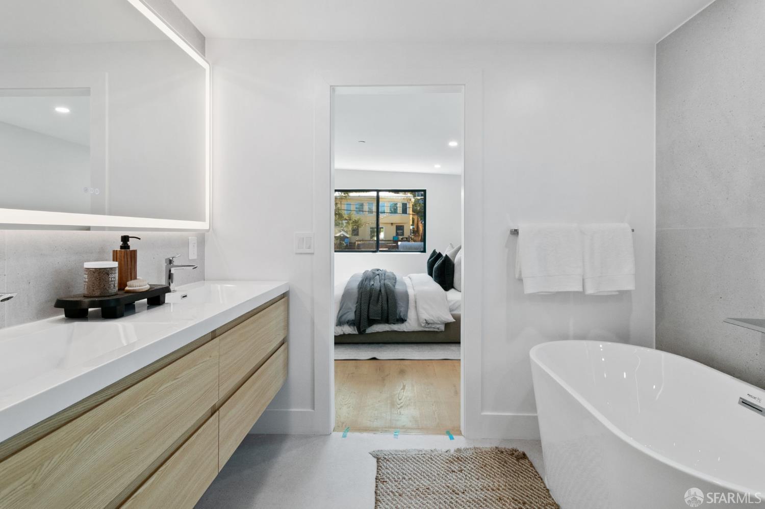 Detail Gallery Image 26 of 30 For 1349 Drake Ave, Burlingame,  CA 94010 - 4 Beds | 3 Baths