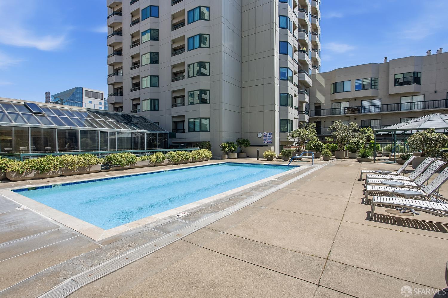 Photo #11: 426122378 Listing: Photo #11