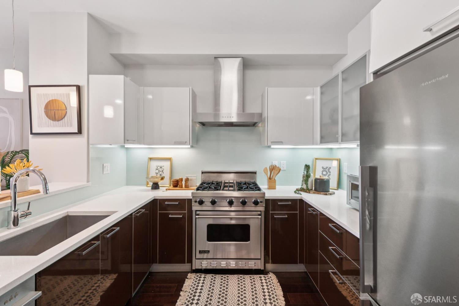 Photo #6: 426123160 Listing: Photo #6