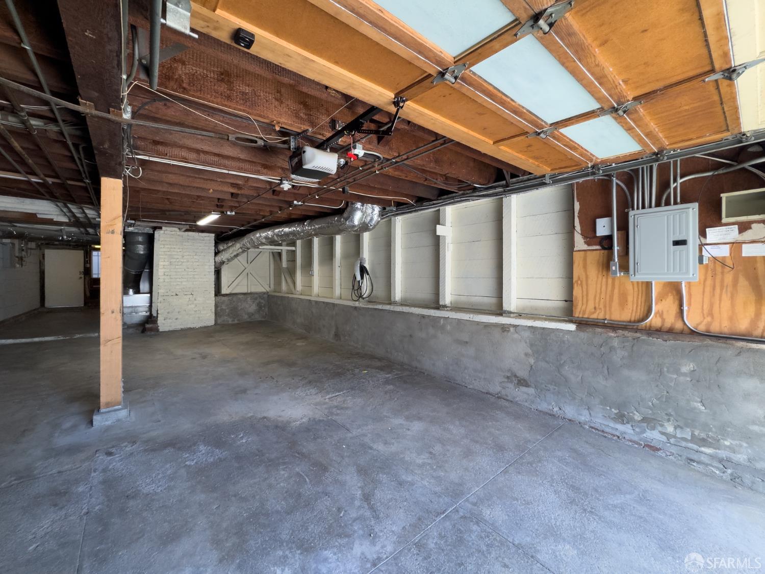 Detail Gallery Image 37 of 41 For 600 Capp St, San Francisco,  CA 94110 - 3 Beds | 1/1 Baths