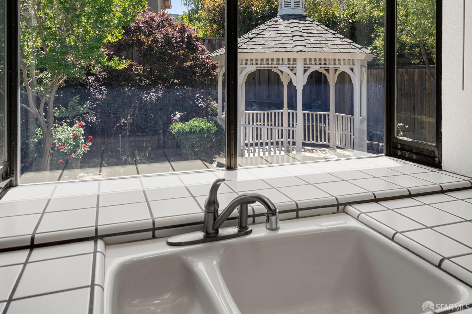 Detail Gallery Image 24 of 65 For 1122 Kendal Ct, San Jose,  CA 95120 - 4 Beds | 2/1 Baths