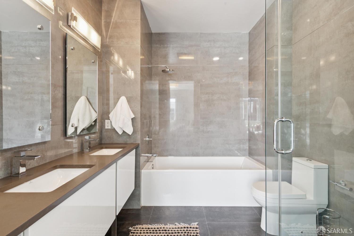 Photo #16: 426123160 Listing: Photo #16