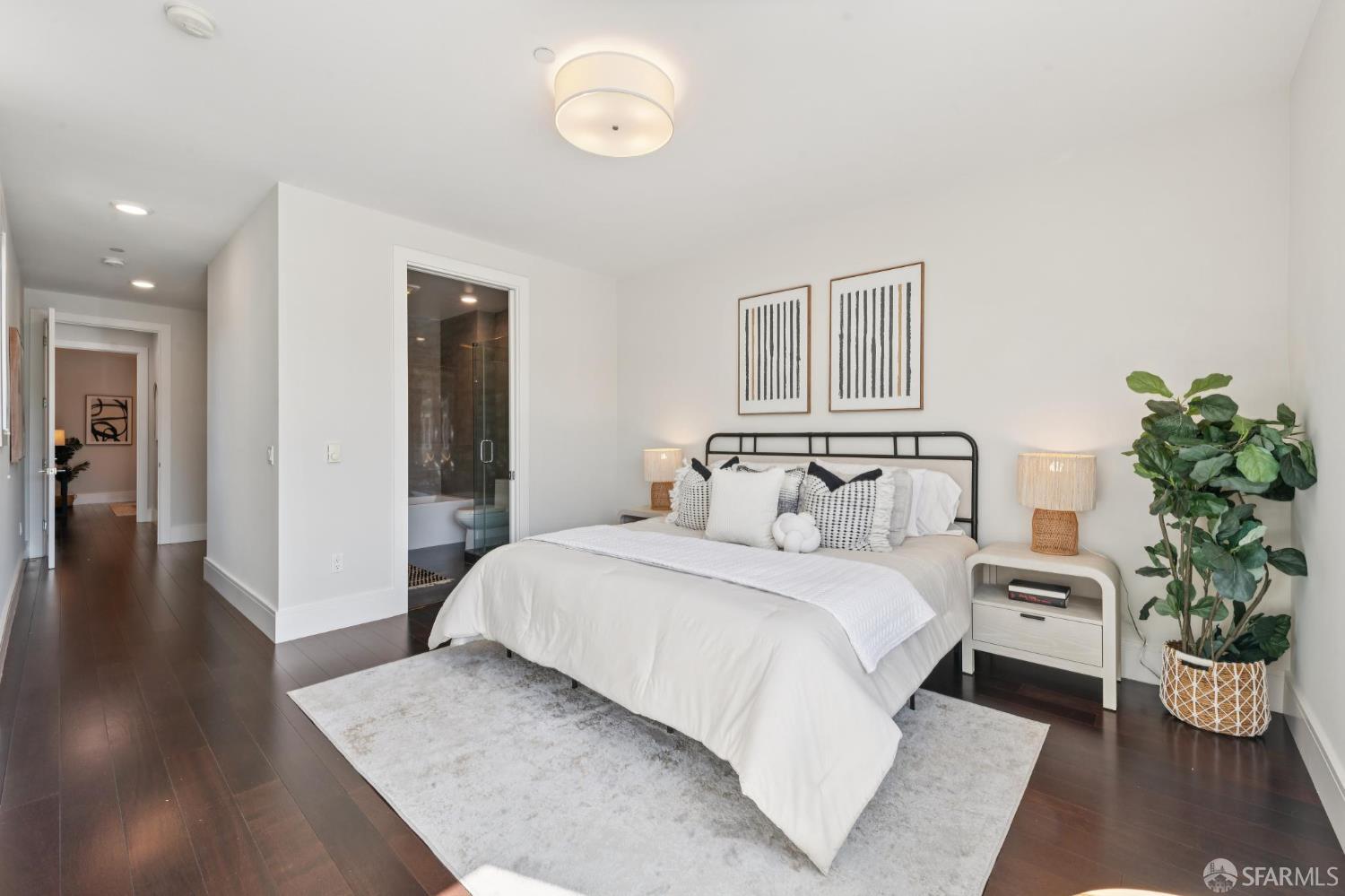 Photo #15: 426123160 Listing: Photo #15