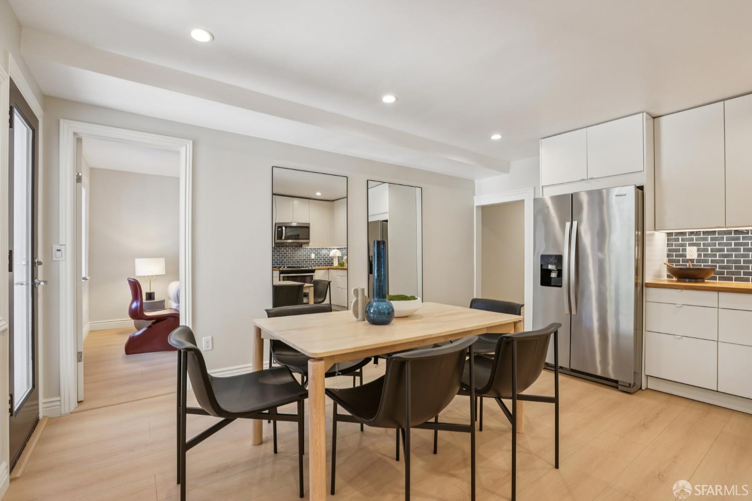 Detail Gallery Image 22 of 51 For 1175 York St, San Francisco,  CA 94110 - – Beds | – Baths