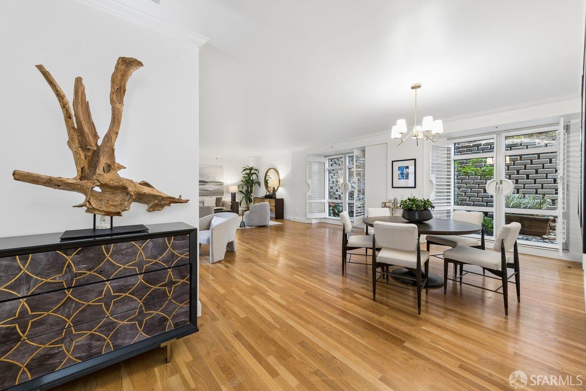 Photo #6: 426123230 Listing: Photo #6