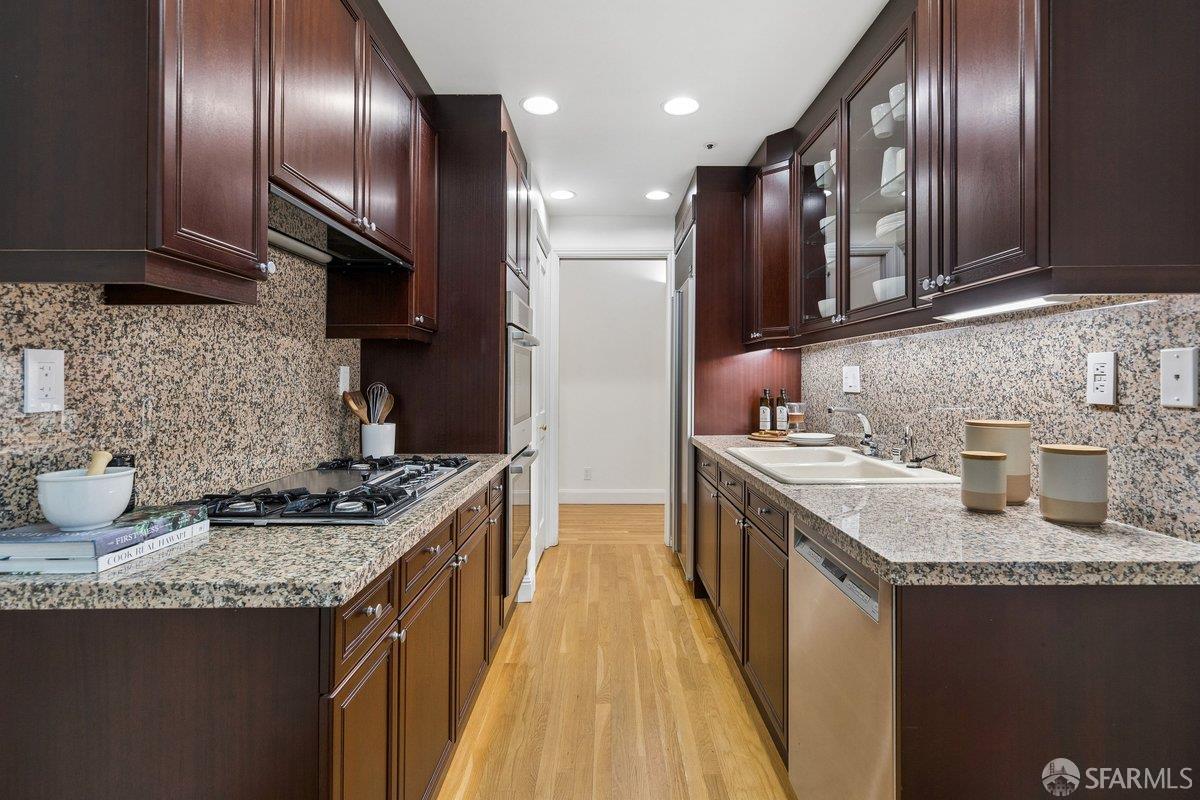 Photo #26: 426123230 Listing: Photo #26