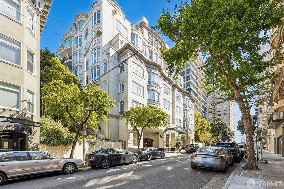 Photo #2: 426123230 Listing: Photo #2