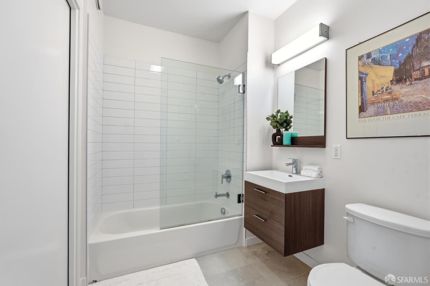 Photo #15: 426123291 Listing: Photo #15