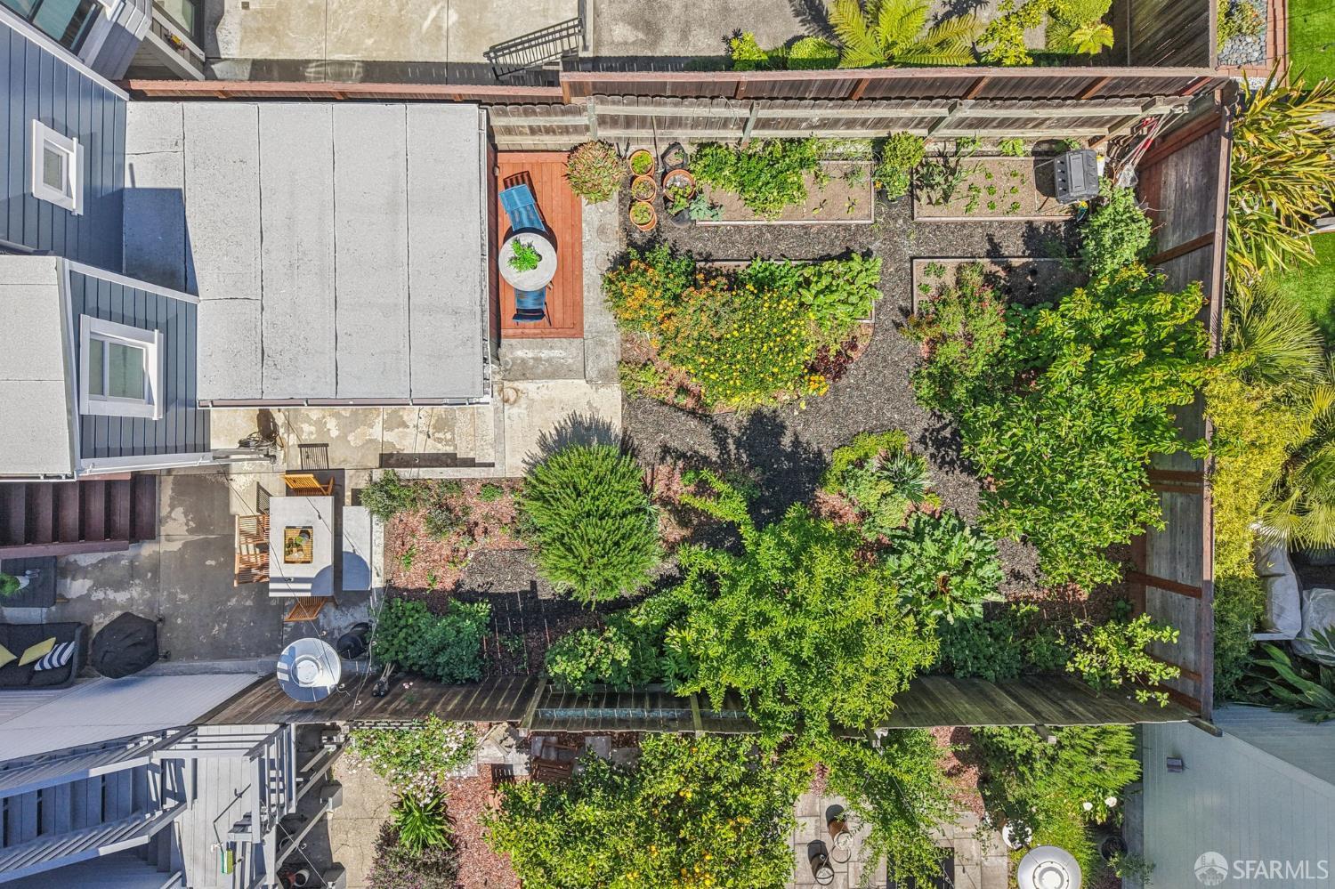 Detail Gallery Image 48 of 51 For 1175 York St, San Francisco,  CA 94110 - – Beds | – Baths