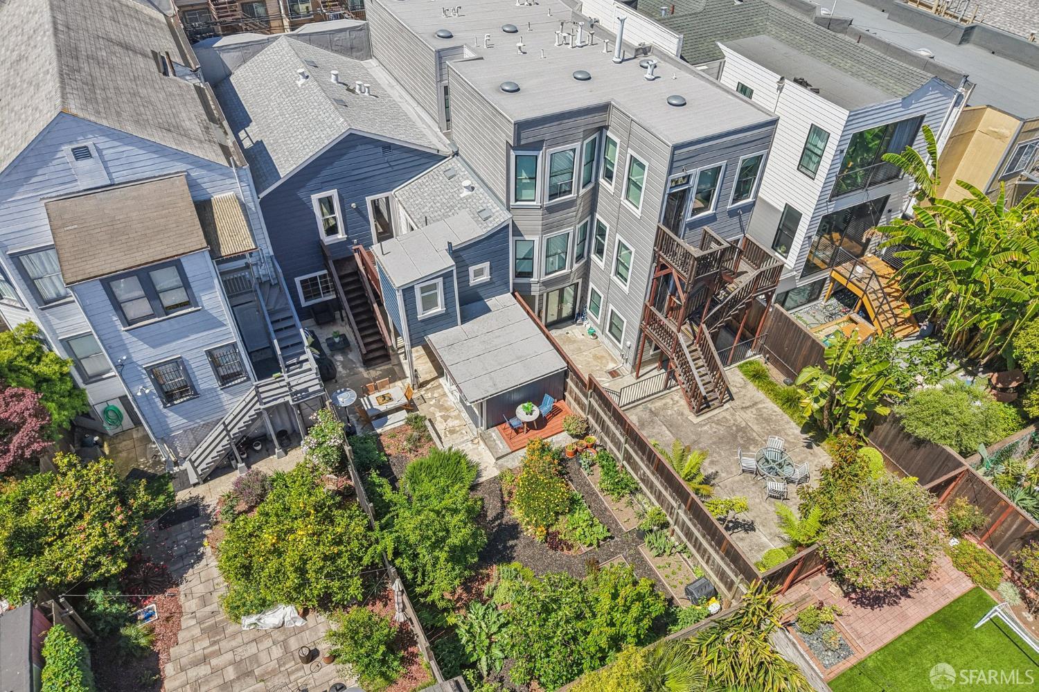 Detail Gallery Image 47 of 51 For 1175 York St, San Francisco,  CA 94110 - – Beds | – Baths