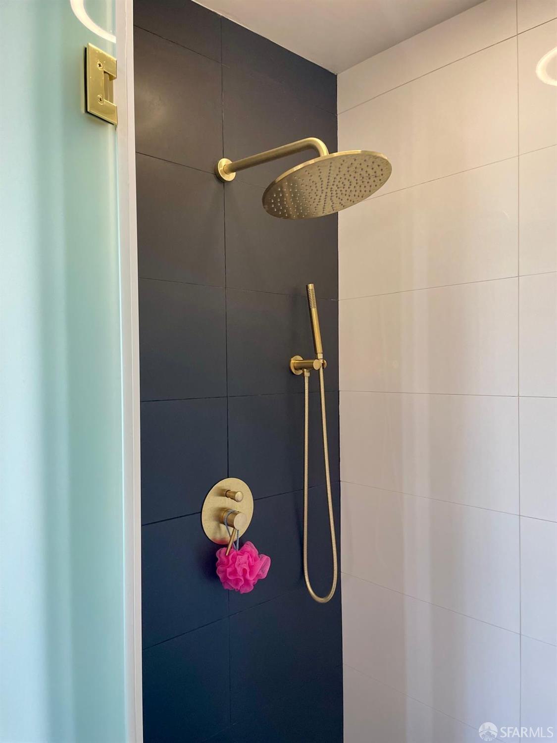 251 Laguna, San Francisco, CA, 94102