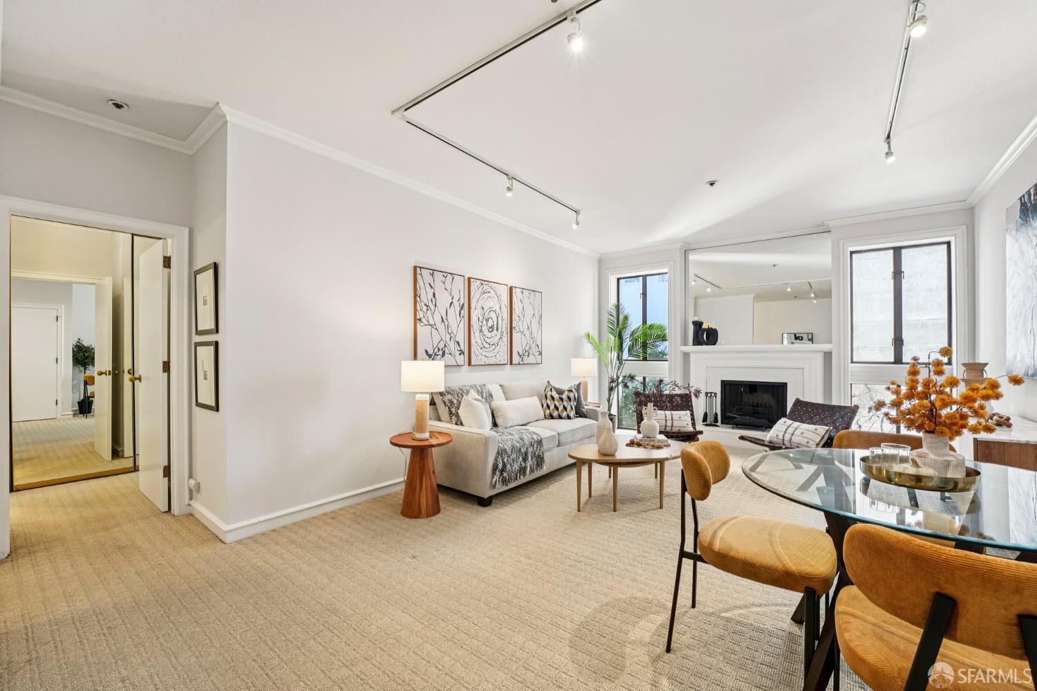 Photo #6: 426123339 Listing: Photo #6