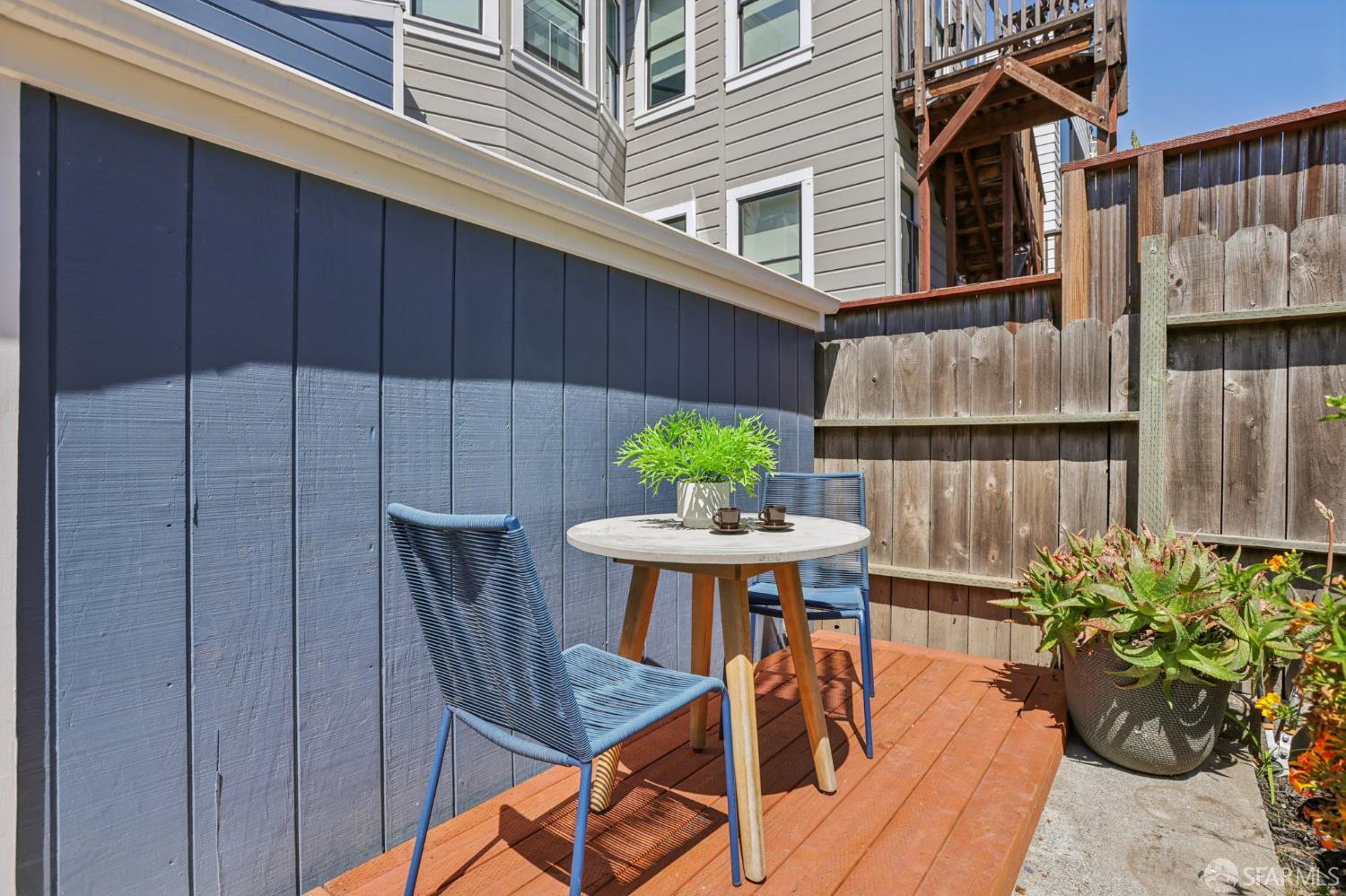 Detail Gallery Image 41 of 51 For 1175 York St, San Francisco,  CA 94110 - – Beds | – Baths