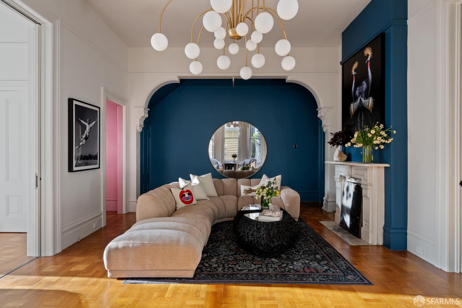 Photo #9: 426123211 Listing: Photo #9