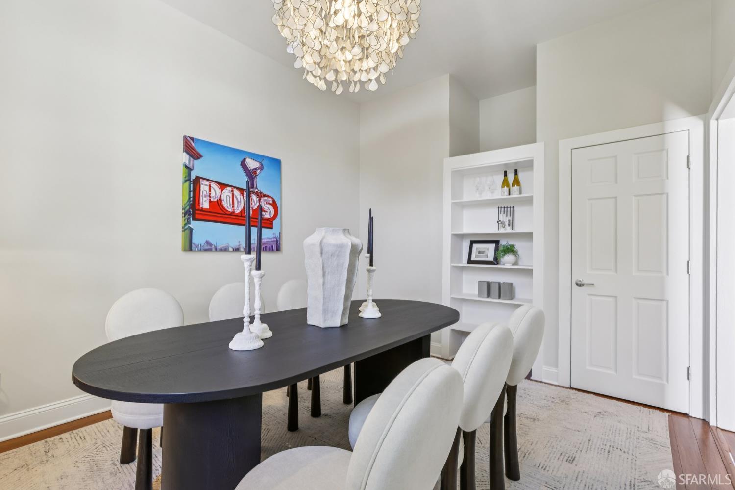 Detail Gallery Image 5 of 51 For 1175 York St, San Francisco,  CA 94110 - – Beds | – Baths