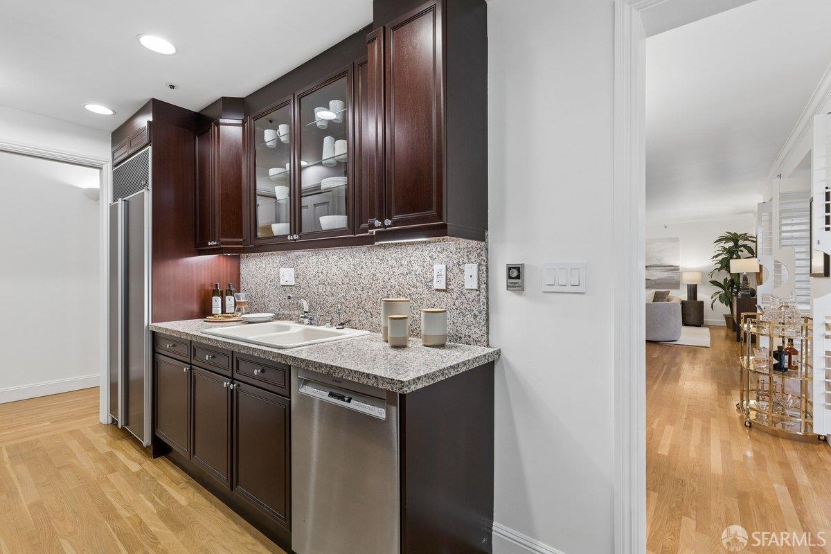 Photo #28: 426123230 Listing: Photo #28