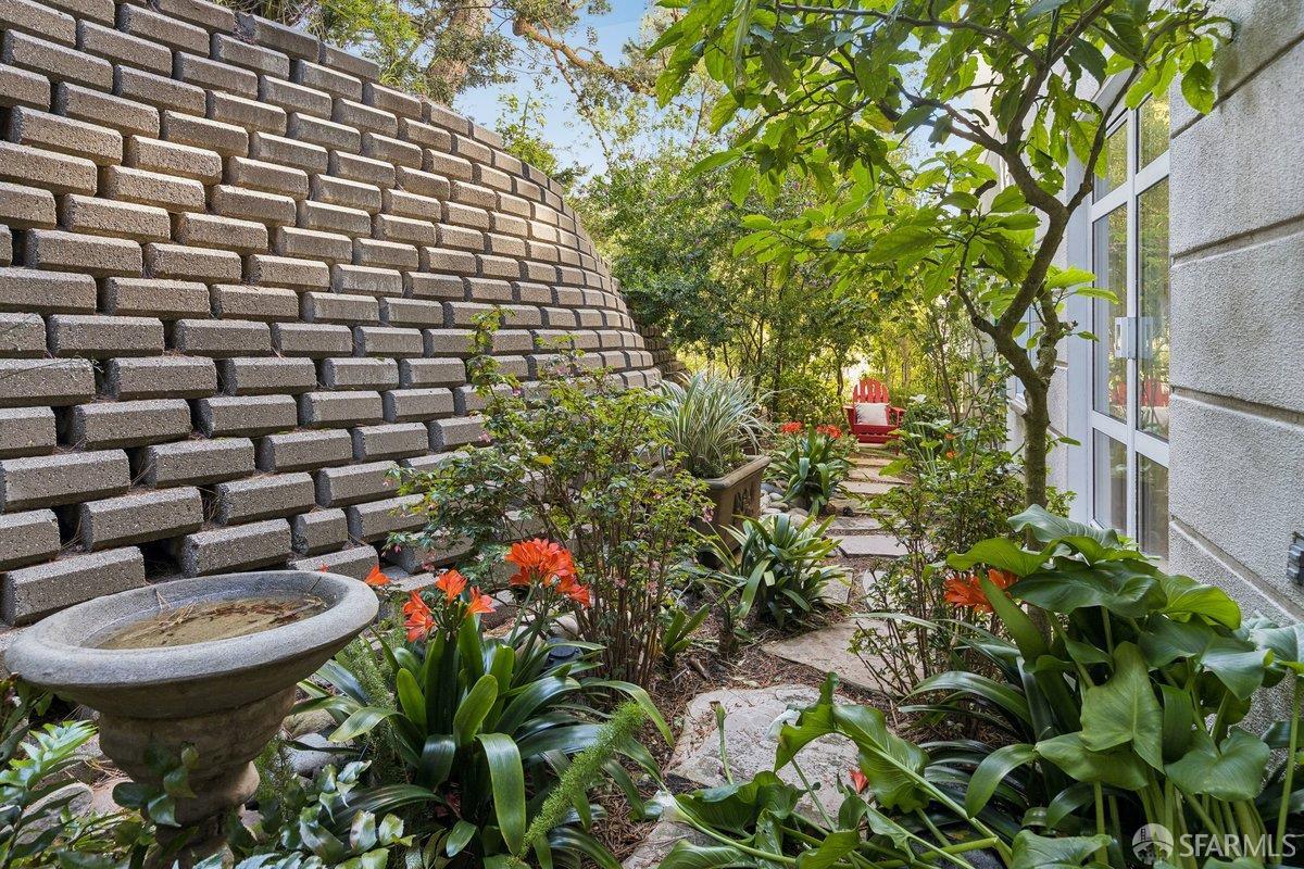 Photo #22: 426123230 Listing: Photo #22