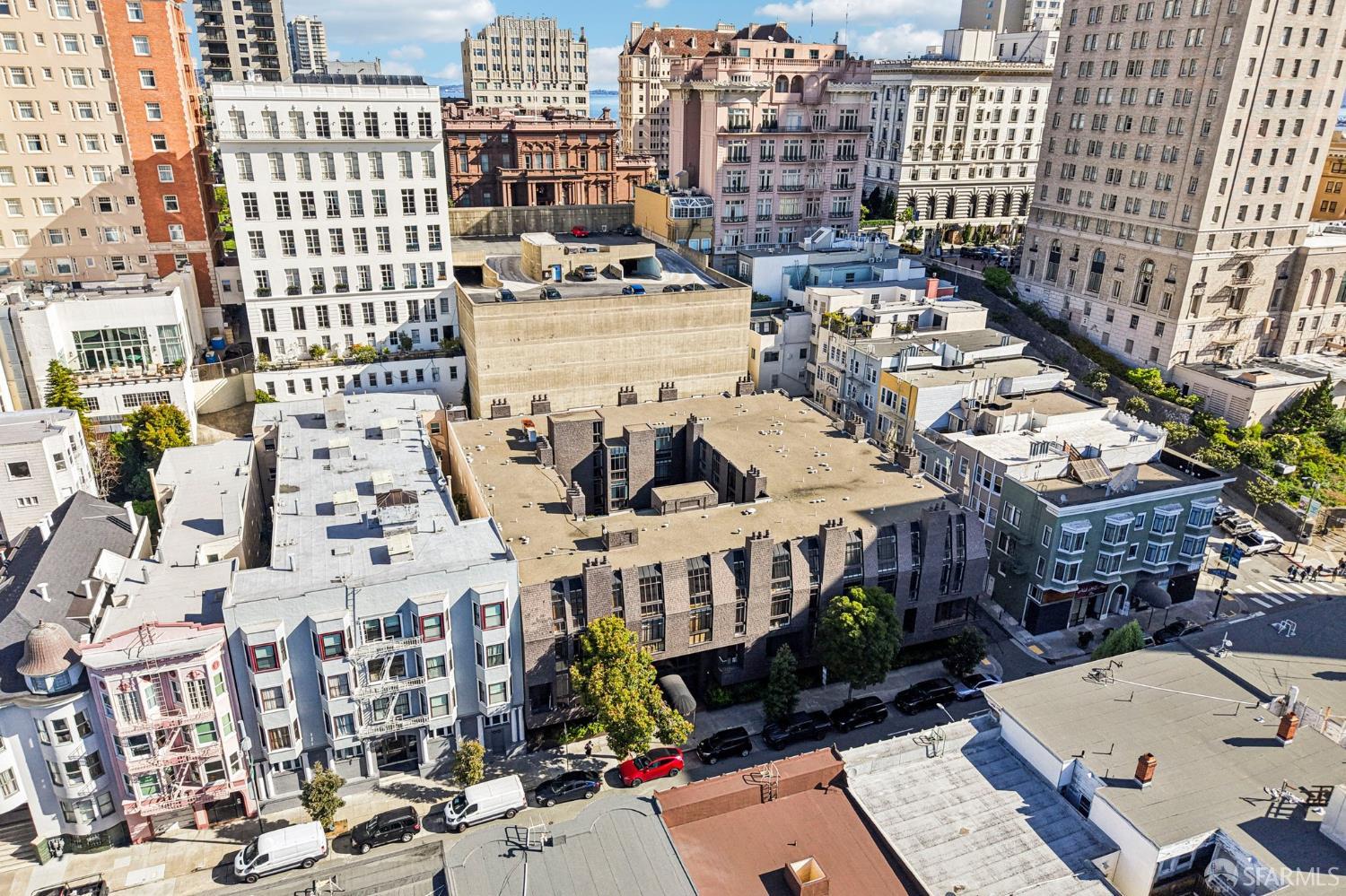 Photo #31: 426123339 Listing: Photo #31