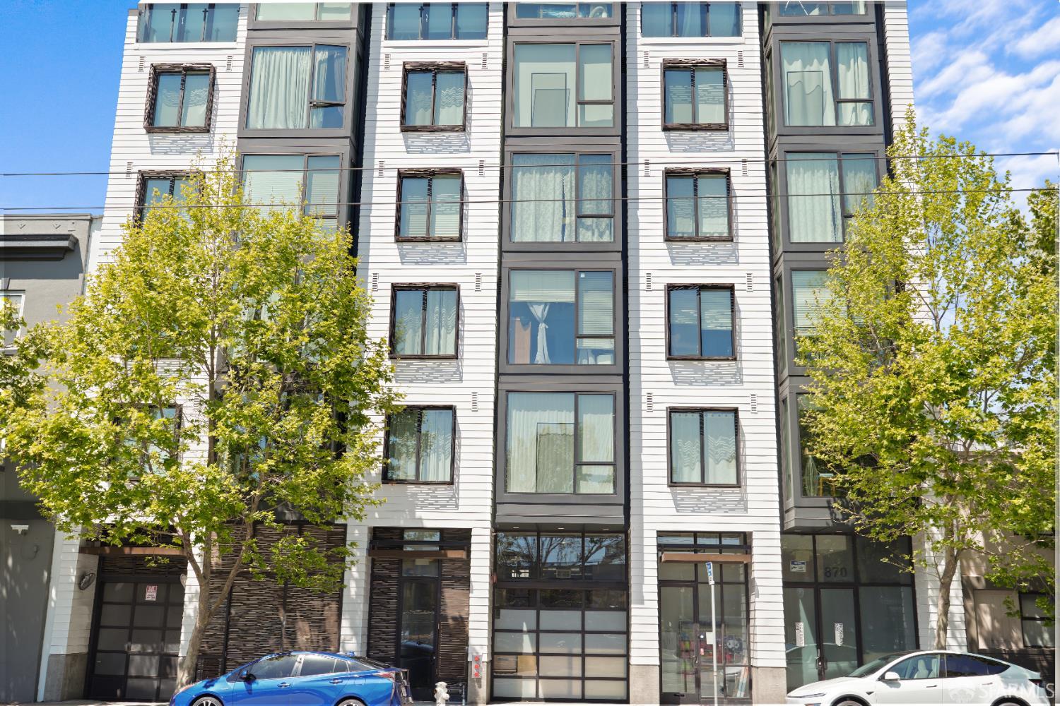 Photo #32: 426123291 Listing: Photo #32