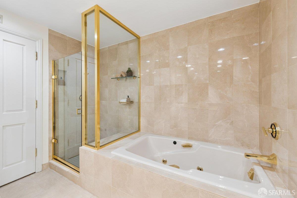 Photo #40: 426123230 Listing: Photo #40