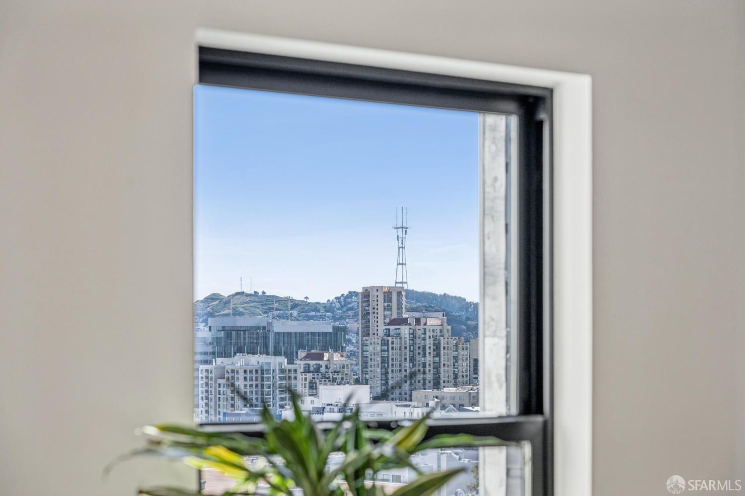 Photo #3: 426123667 Listing: Photo #3