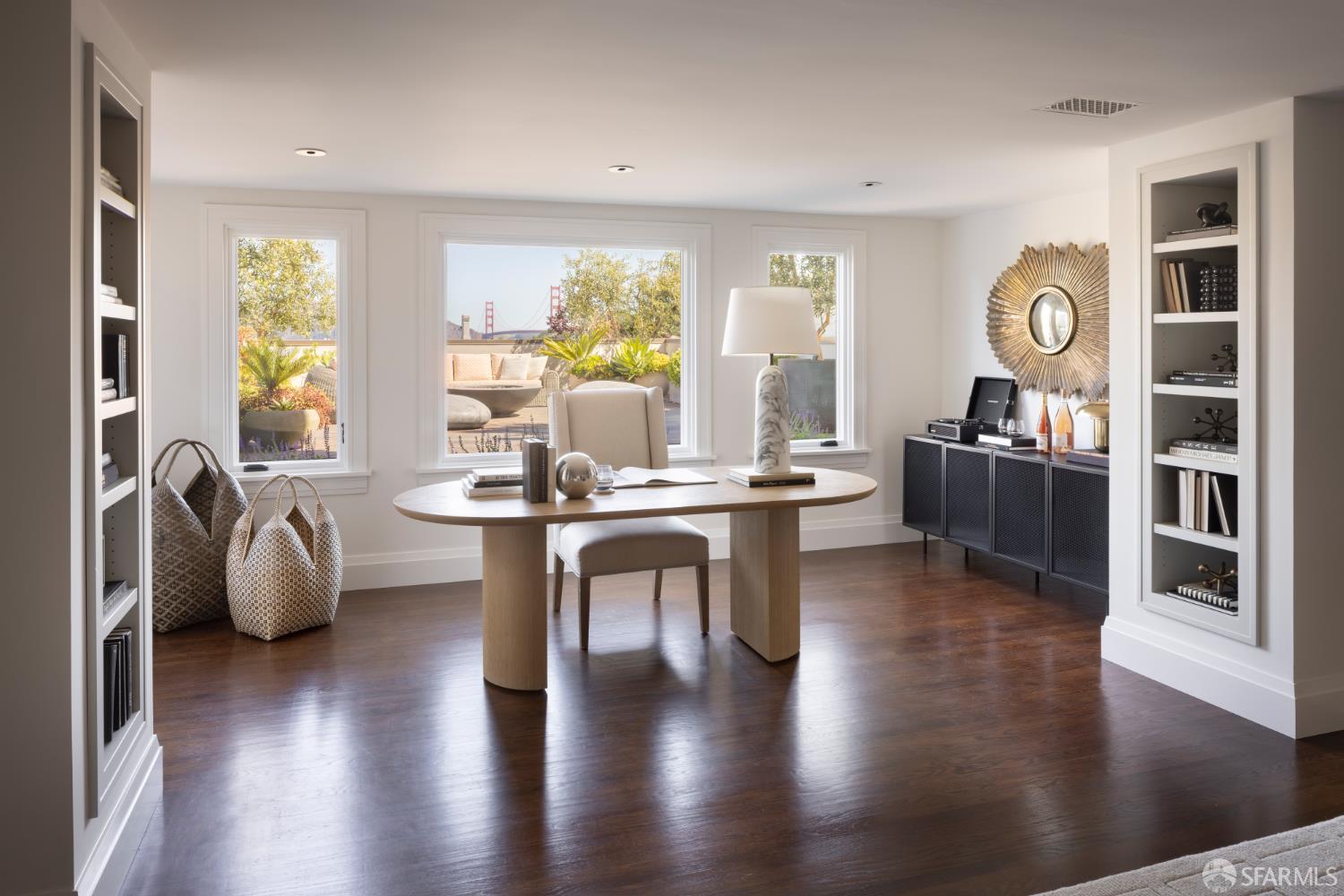 Detail Gallery Image 25 of 36 For 2206 Lake St, San Francisco,  CA 94121 - 4 Beds | 3/1 Baths